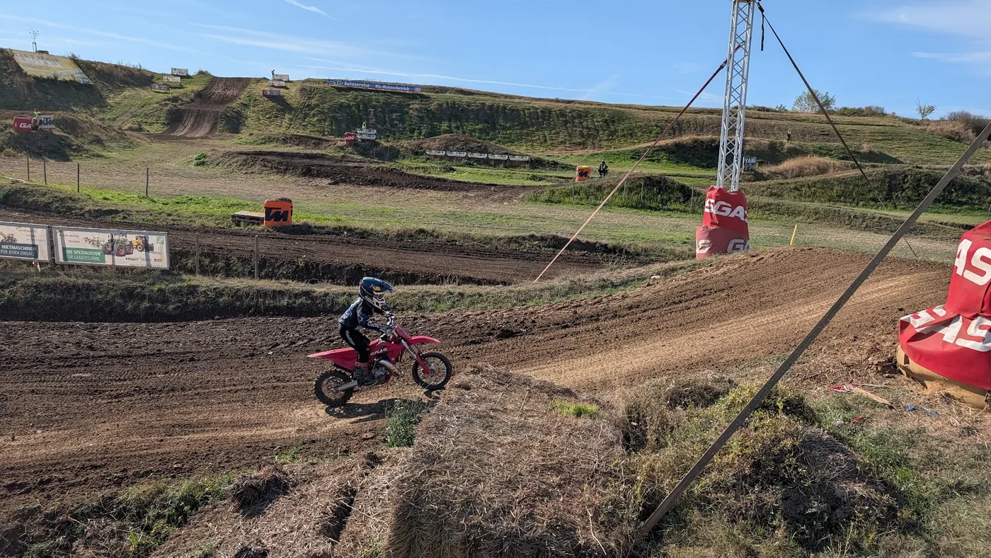 Jonas Hagert #304 auf der 65ccm-Maschine in Westerhausen